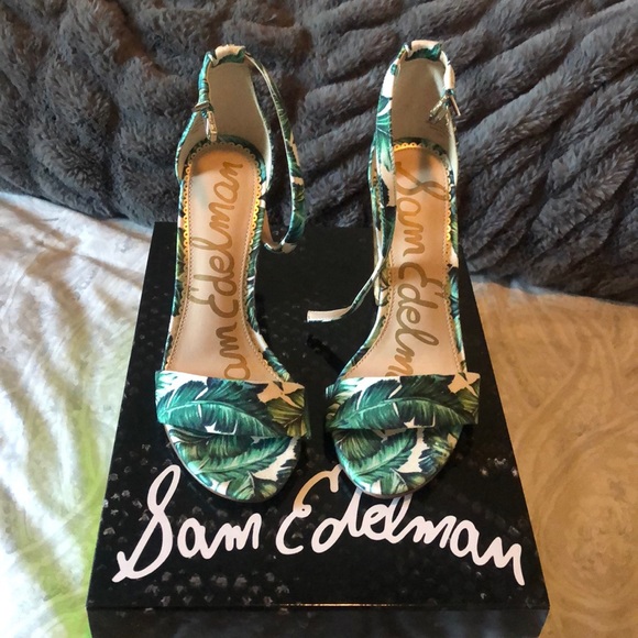 sam edelman yaro palm print
